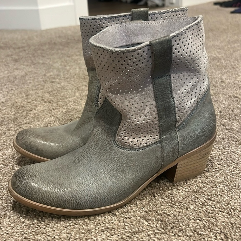 Joe Sanchez Grey Distressed Leather Slouch Boots Size 38